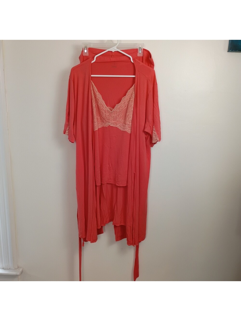 Inner Self Coral & Antique Lace 3-Piece Pajama Set Pants Robe V- Neck Cami L/XL
